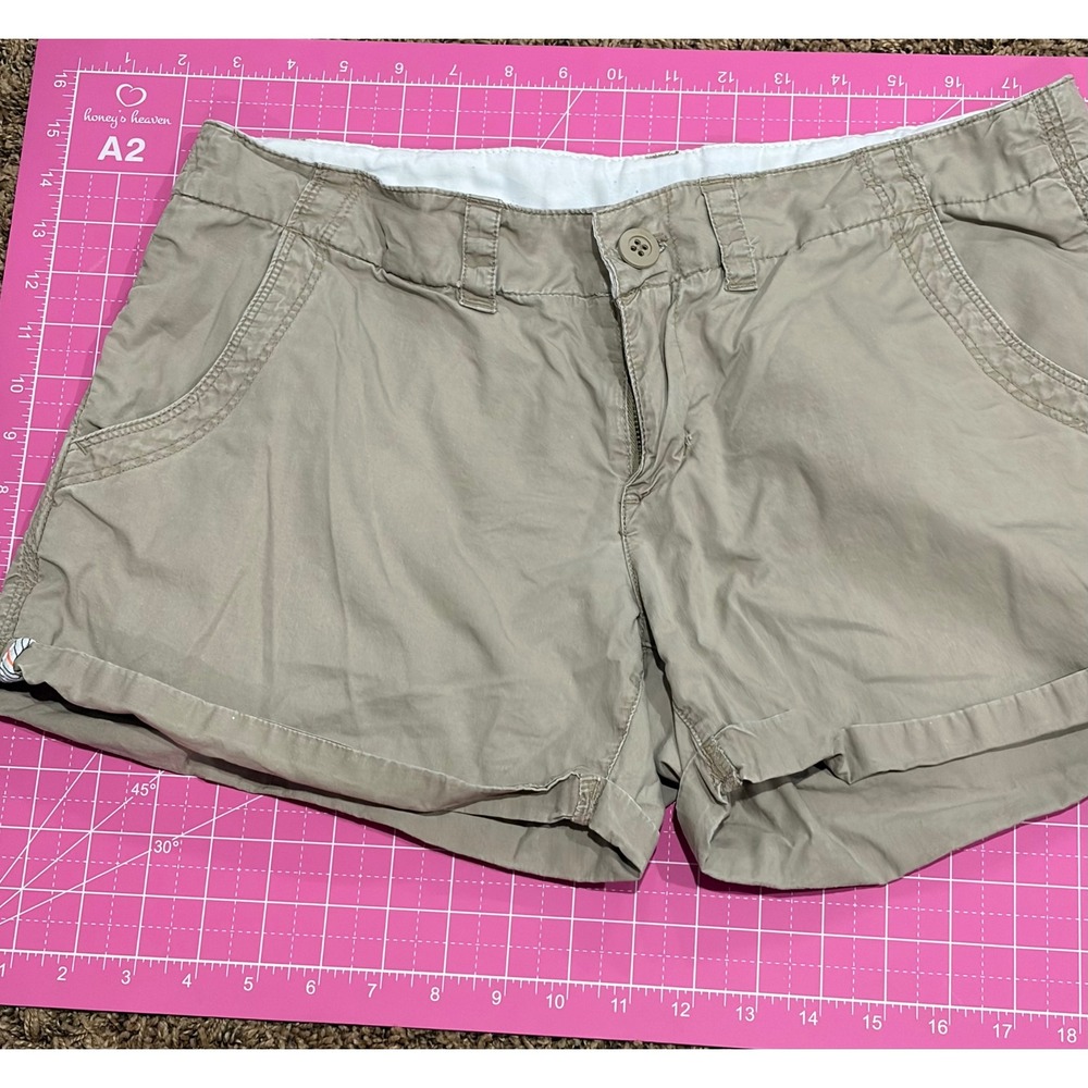 Nike Golf Khaki Chino Shorts Womens Size 10 Tan Cotton Cuffed Swoosh Logo Casual